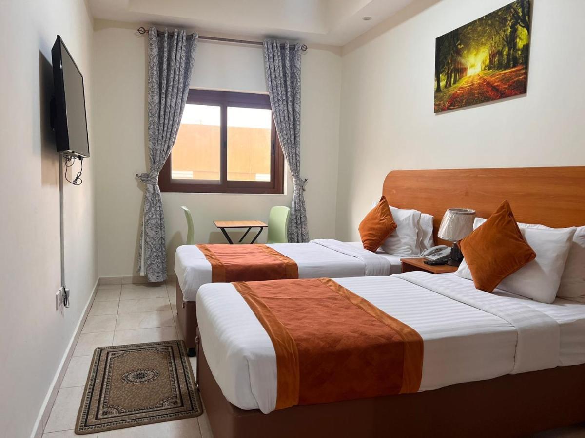 Marhaba Deira Hotel Dubai Exteriör bild