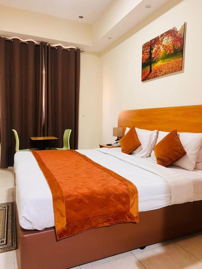 Marhaba Deira Hotel Dubai Exteriör bild