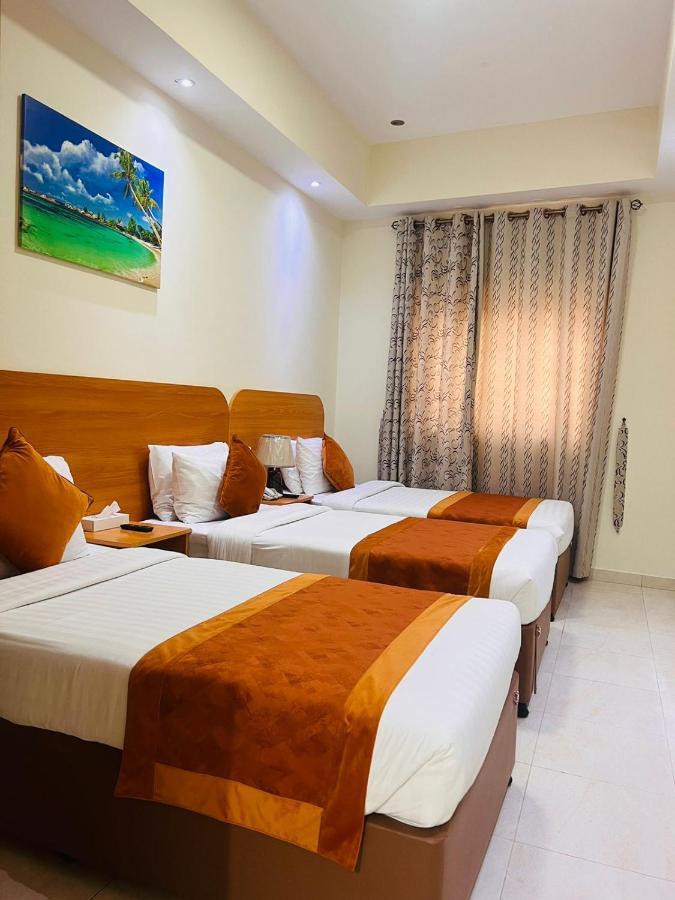 Marhaba Deira Hotel Dubai Exteriör bild